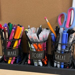 Make Today Great pen holder